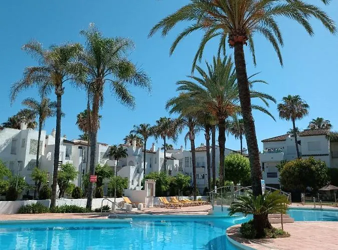 Espectacular Primera Linea De Playa - Golf Estepona